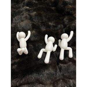 Umbra Buddy Hook (Set of 3) | White Wall Hanger Easily Mounts To Wall